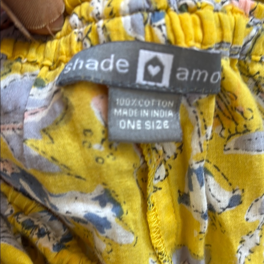 Shade Amour Women’s Yellow Floral/Paisley  Indian Cotton Pajamas set, One Size - Picture 5 of 7